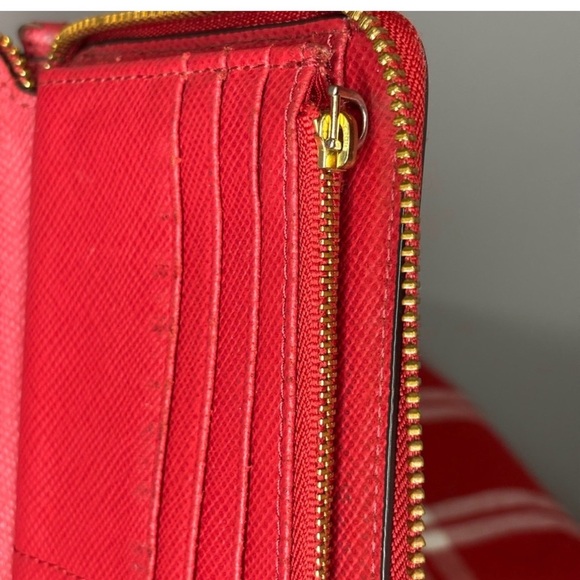 Tory Burch Pink Zip-Around Wallet - Picture 6 of 6